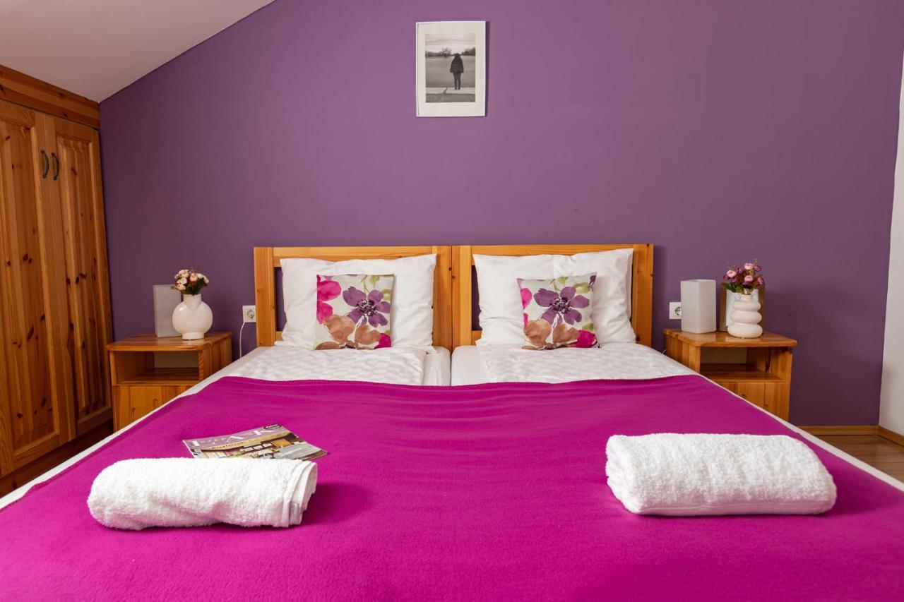 Berkenye Vendeghaz Hotel Balatonfured Ngoại thất bức ảnh