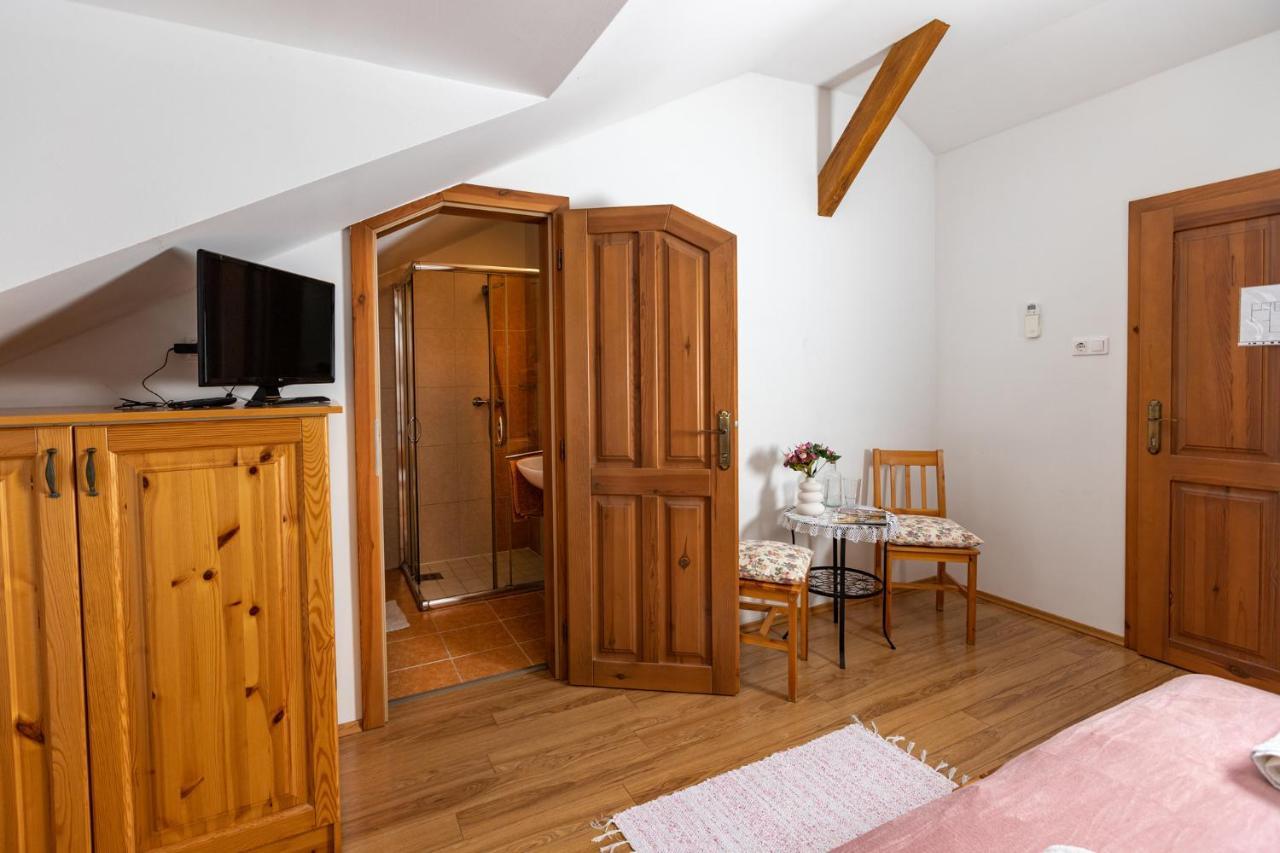 Berkenye Vendeghaz Hotel Balatonfured Ngoại thất bức ảnh