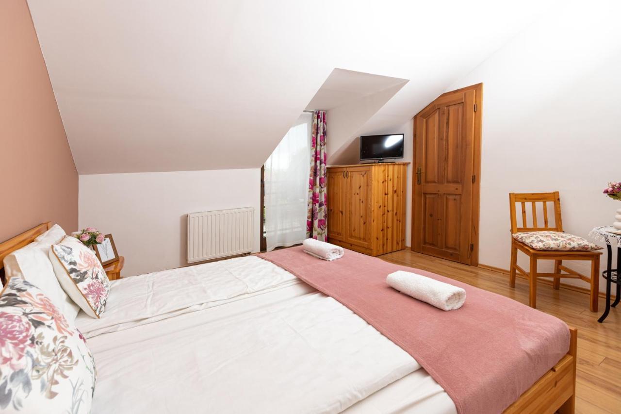 Berkenye Vendeghaz Hotel Balatonfured Ngoại thất bức ảnh