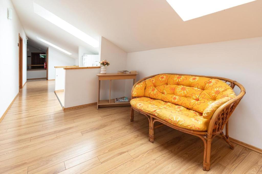 Berkenye Vendeghaz Hotel Balatonfured Ngoại thất bức ảnh